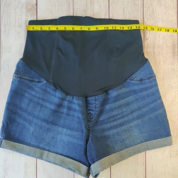 Isabel Maternity Cuffed Midi Shorts With Crossover Panel sz 12 - Picture 7 of 10